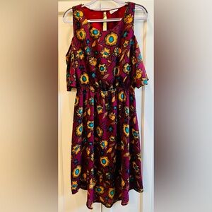EVERLY Cold Shoulder Dress. Medium